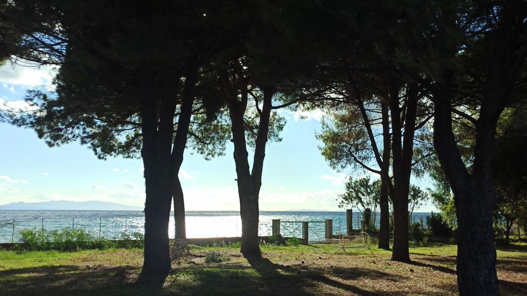 Nafpaktos Cottage By The Sea For Travelers And Dreamers! Kültér fotó